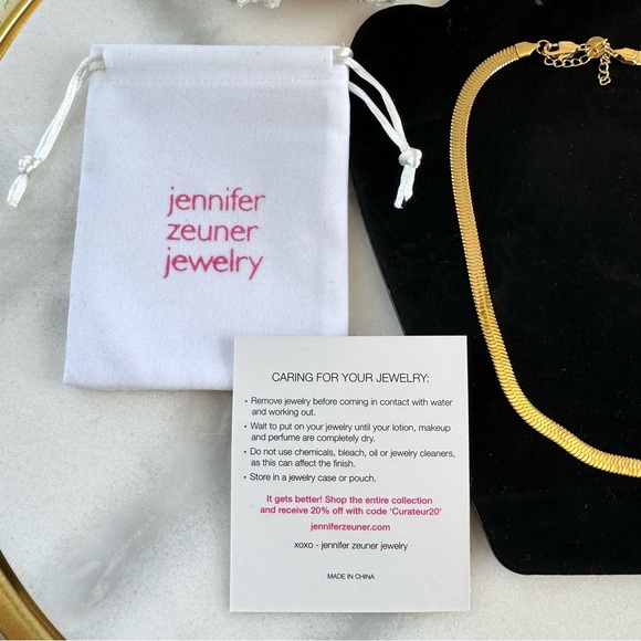 Jennifer Zeuner Flat Gold Snake Chain Necklace - New w/ Pouch & Care Card - Picture 6 of 9